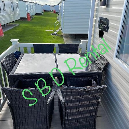 Summer Breeze Deluxe Caravan Rental Saint Osyth 외부 사진