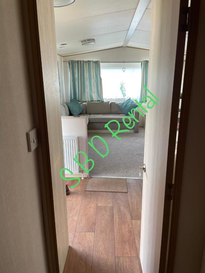 Summer Breeze Deluxe Caravan Rental Saint Osyth 외부 사진