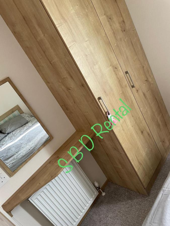 Summer Breeze Deluxe Caravan Rental Saint Osyth 외부 사진